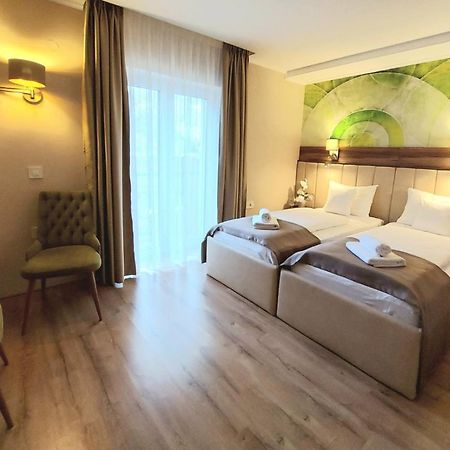 Papuli Rooms 4U Senta Экстерьер фото