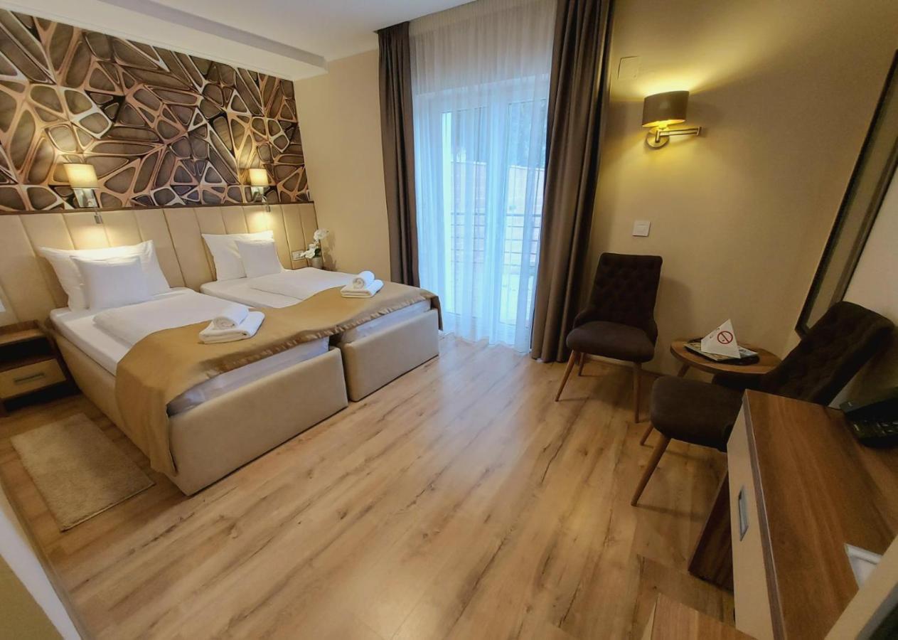 Papuli Rooms 4U Senta Экстерьер фото